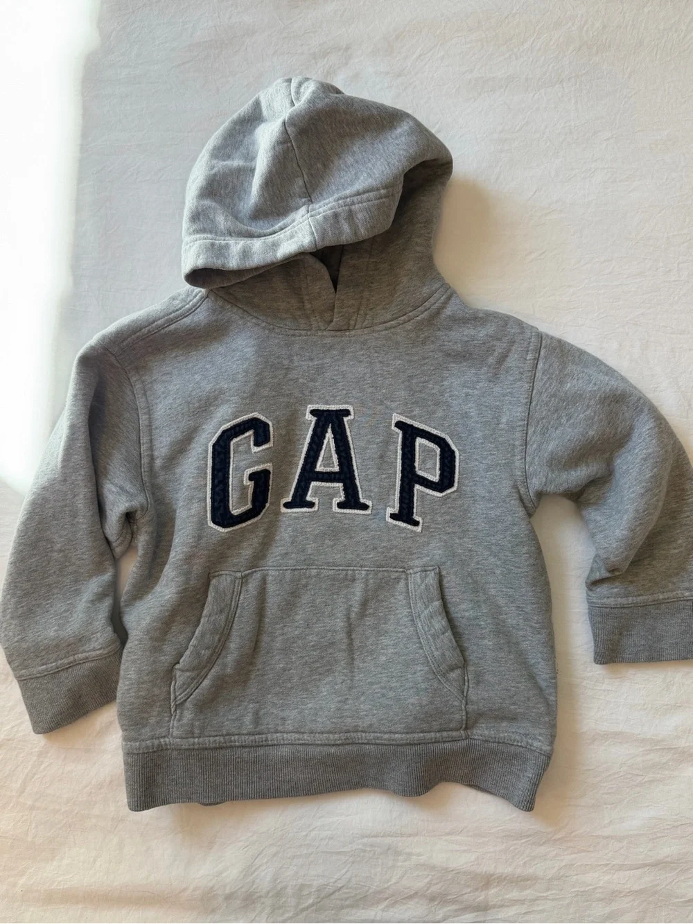 GAP Kids Classic Logo Hoodie Gray XS (4-5)